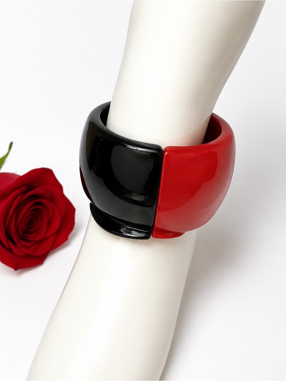 Chico's Bracelet Two Toned, Hinged, Red and Black Resin Bangle NEW